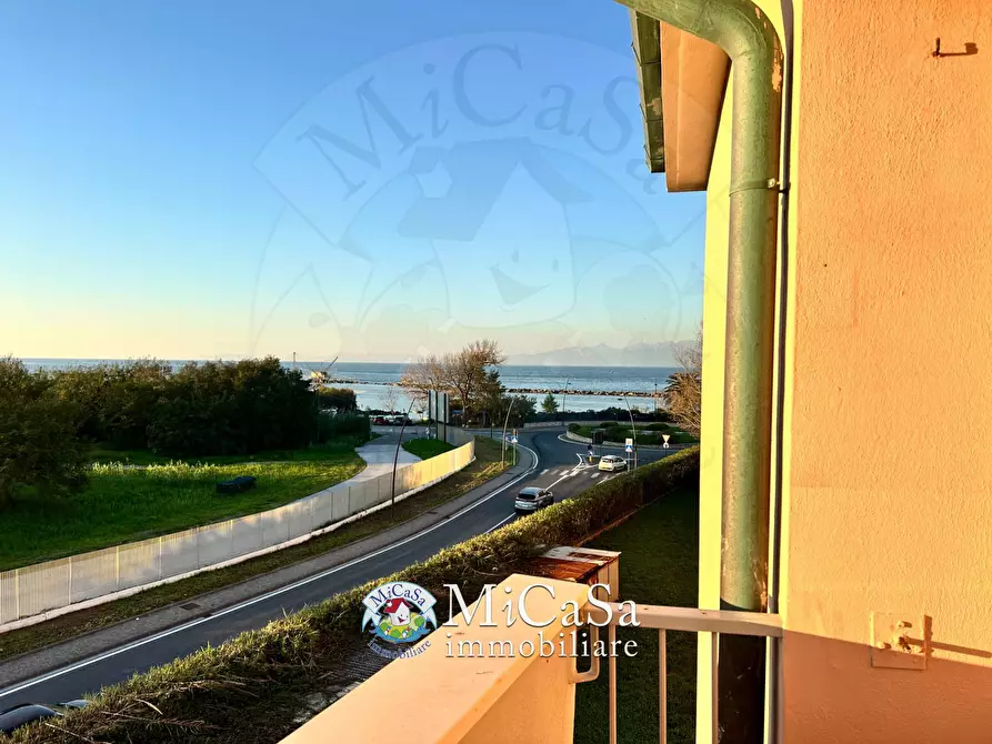 Immagine 4 di Appartamento in vendita  a Pisa