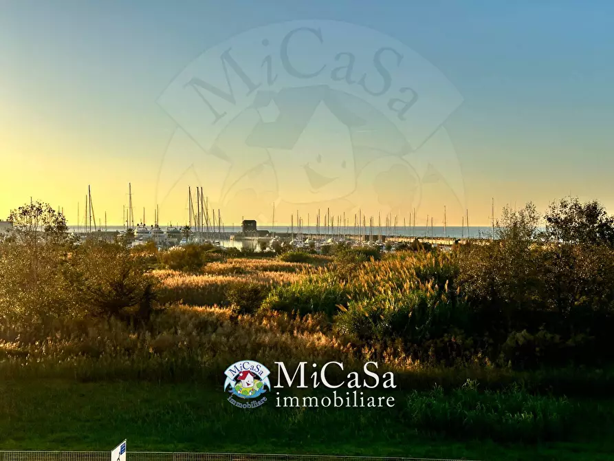 Immagine 2 di Appartamento in vendita  a Pisa