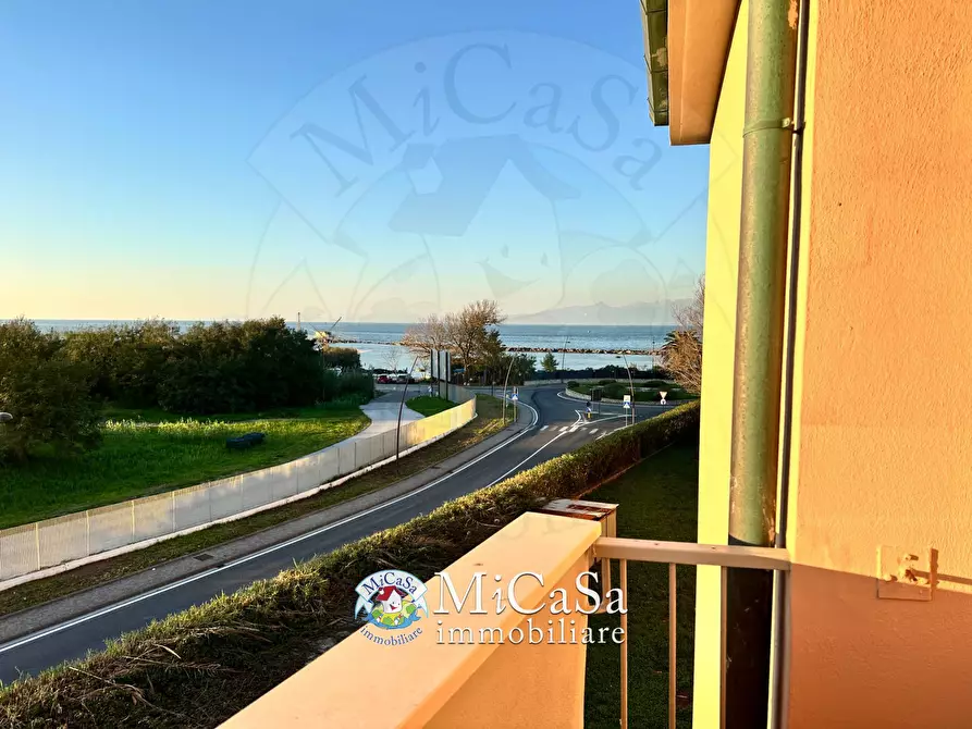 Immagine 6 di Appartamento in vendita  a Pisa