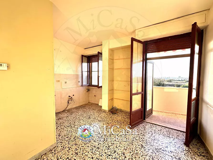 Immagine 11 di Appartamento in vendita  a Pisa