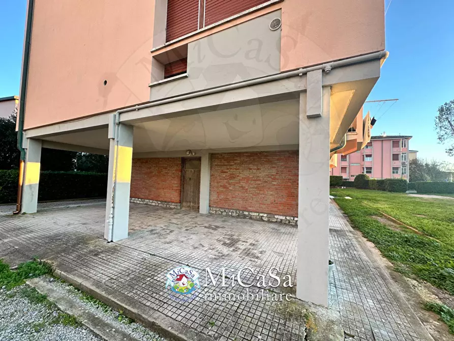 Immagine 22 di Appartamento in vendita  a Pisa