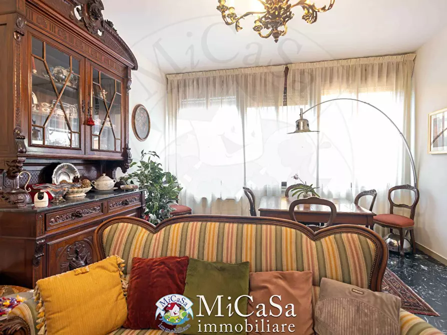 Immagine 4 di Appartamento in vendita  a Pisa