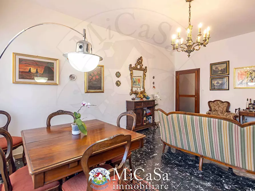 Immagine 5 di Appartamento in vendita  a Pisa