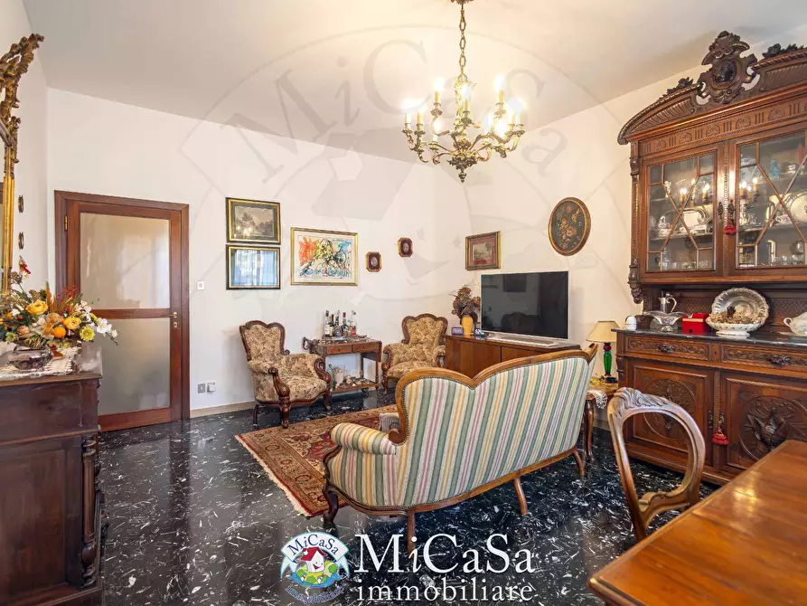 Immagine 3 di Appartamento in vendita  a Pisa