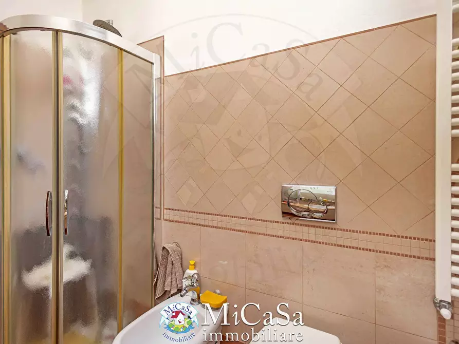 Immagine 22 di Appartamento in vendita  a Pisa