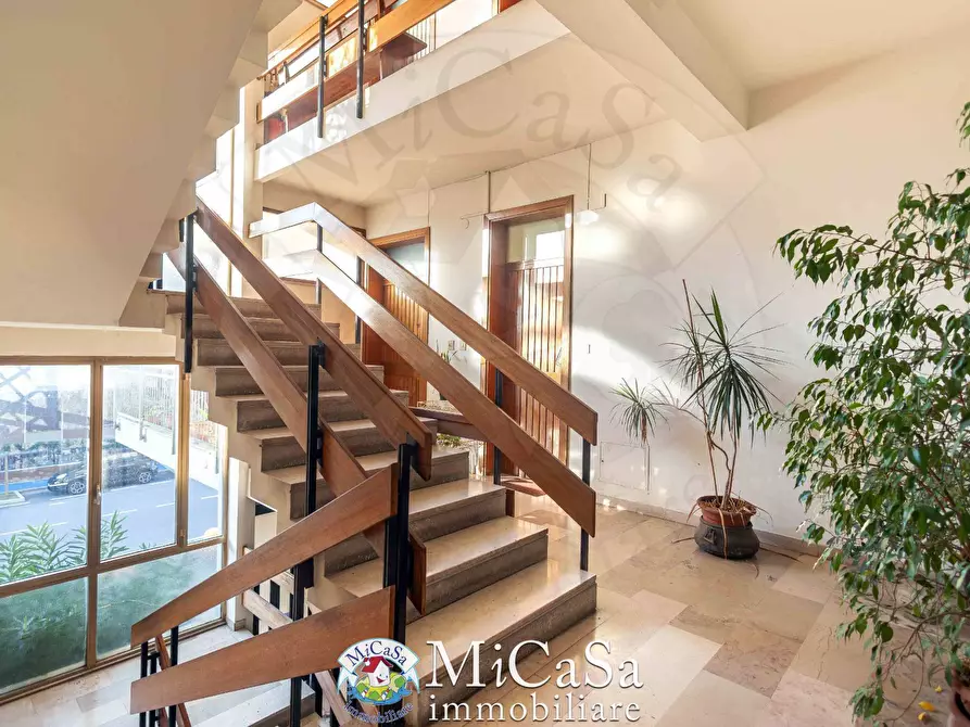 Immagine 23 di Appartamento in vendita  a Pisa