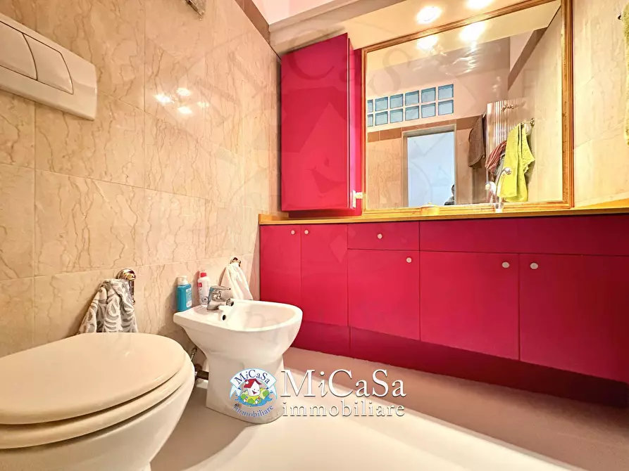 Immagine 21 di Appartamento in vendita  a Pisa