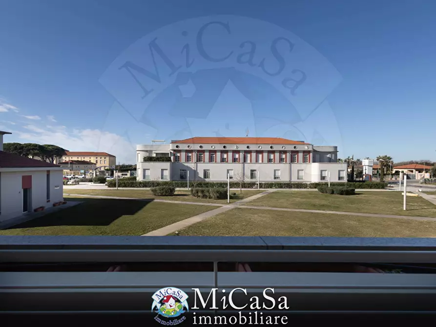 Immagine 25 di Appartamento in vendita  a Pisa