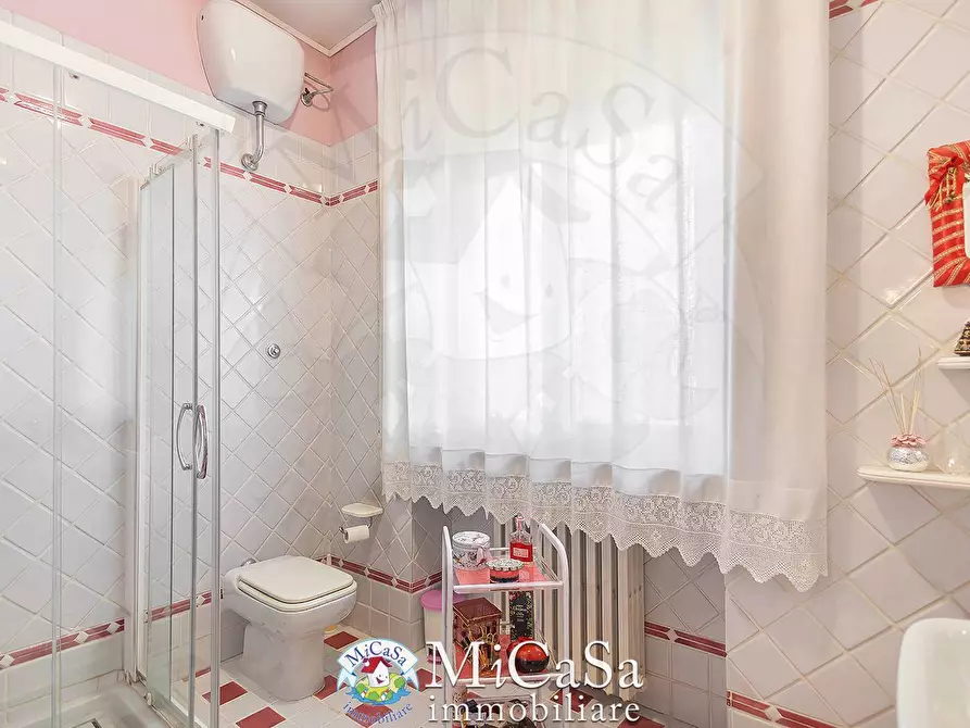 Immagine 26 di Villa in vendita  a Pisa