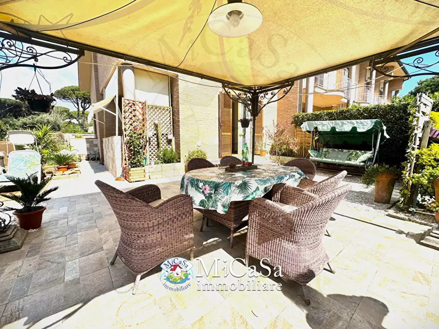 Immagine 10 di Villetta a schiera in vendita  a Pisa