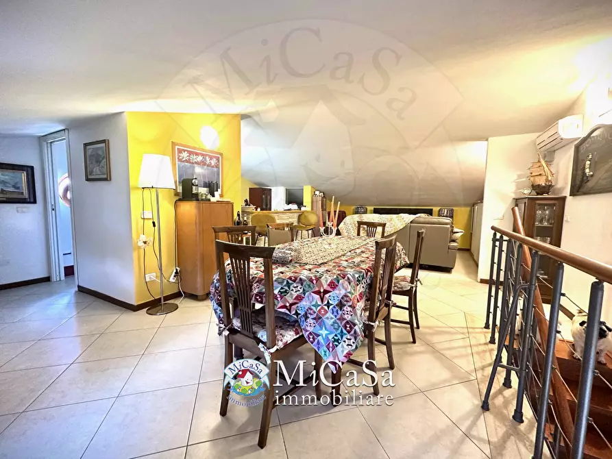 Immagine 24 di Villetta a schiera in vendita  a Pisa