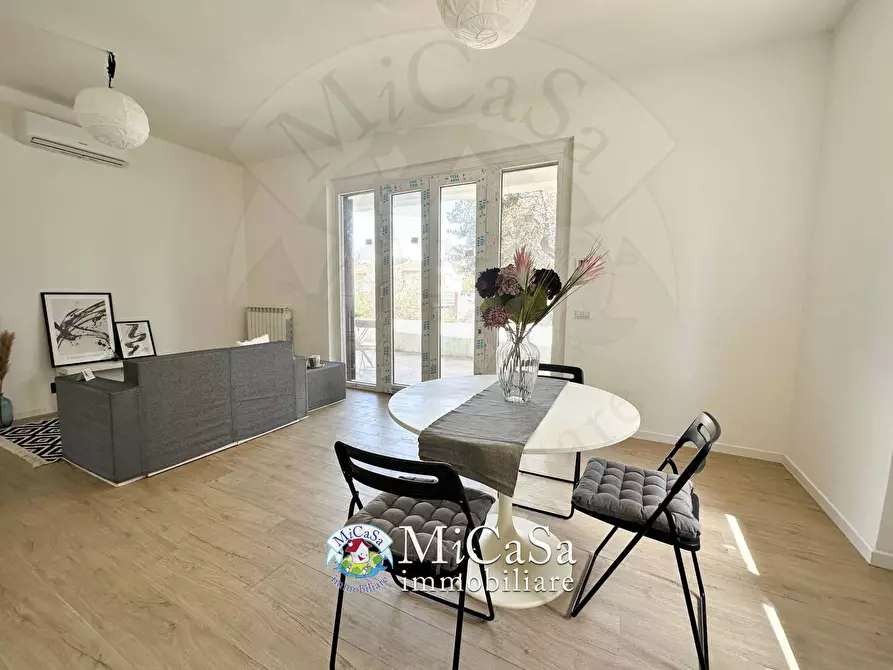 Immagine 14 di Villa in vendita  a Pisa