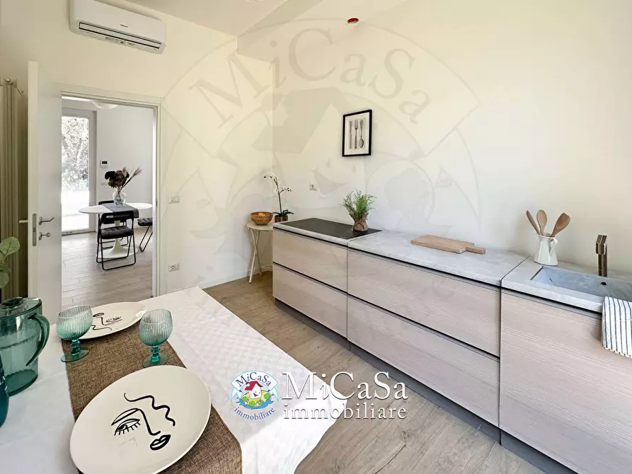 Immagine 18 di Villa in vendita  a Pisa