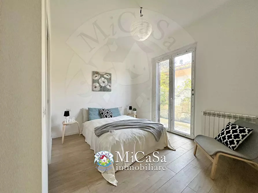 Immagine 24 di Villa in vendita  a Pisa