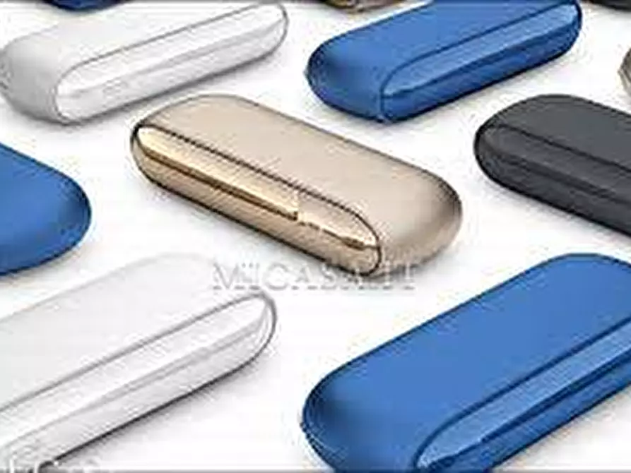 Immagine 5 di Attività commerciale in vendita  a Pisa