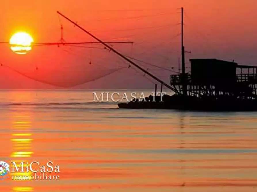 Immagine 9 di Attività commerciale in vendita  a Pisa