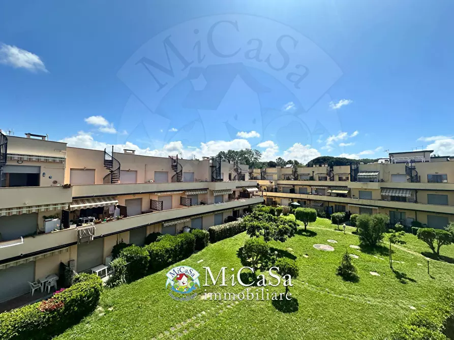 Immagine 10 di Mansarda in vendita  a Pisa