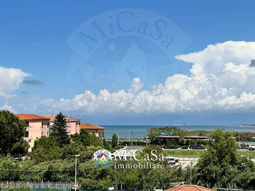 Immagine 1 di Mansarda in vendita  a Pisa