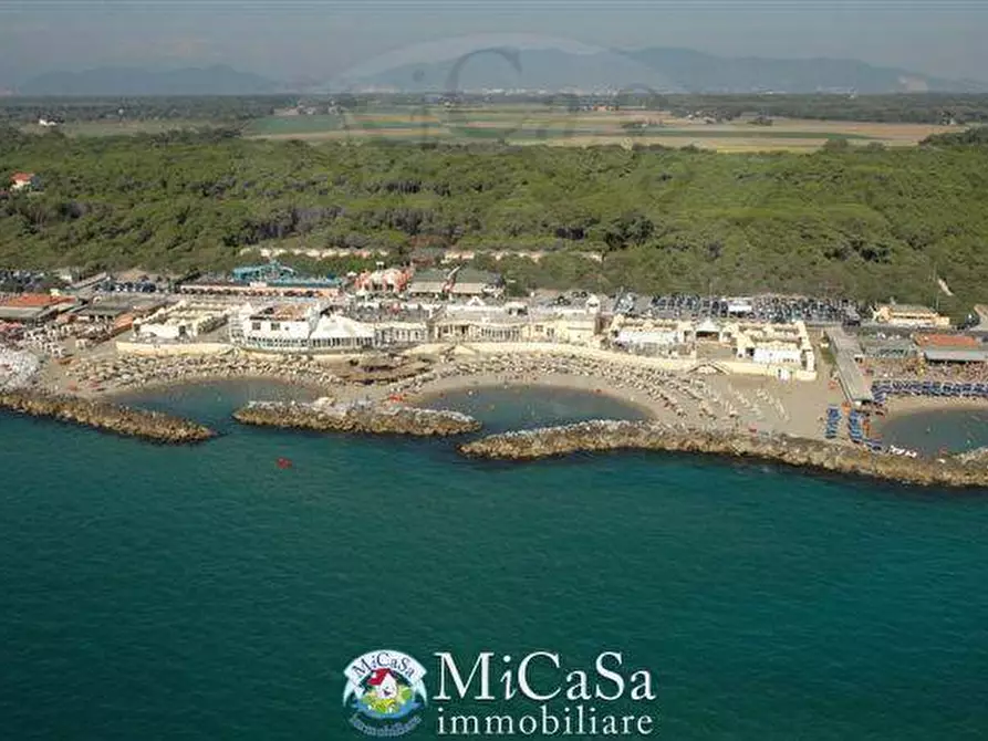 Immagine 15 di Mansarda in vendita  a Pisa