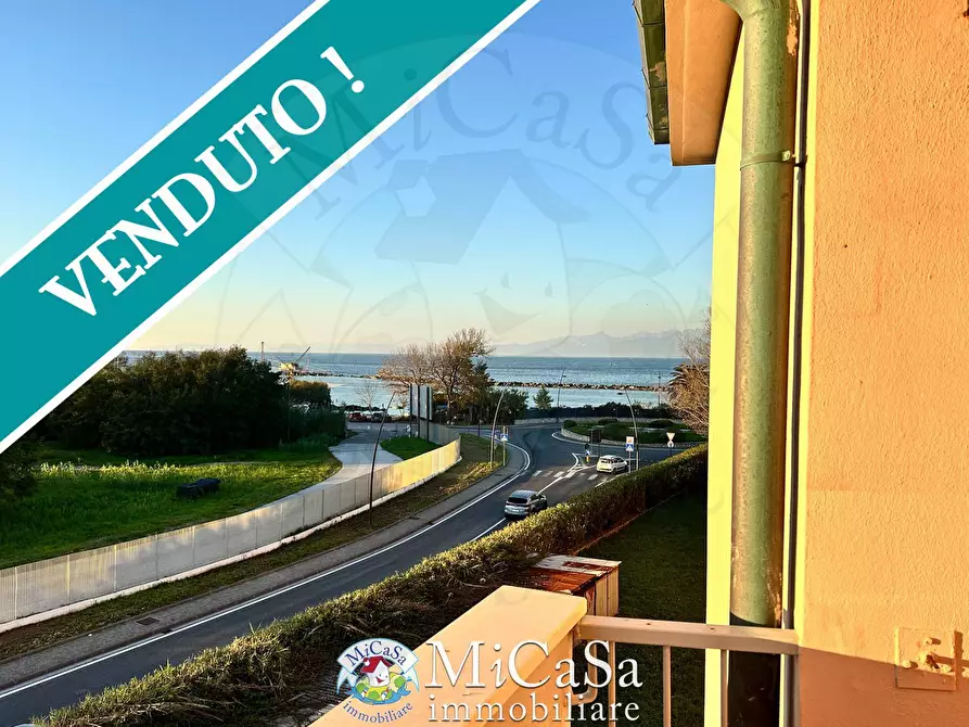 Immagine 1 di Appartamento in vendita  a Pisa