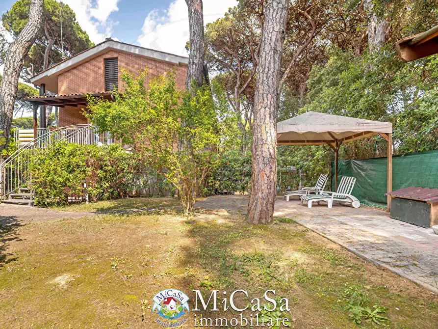 Immagine 2 di Appartamento in vendita  a Pisa