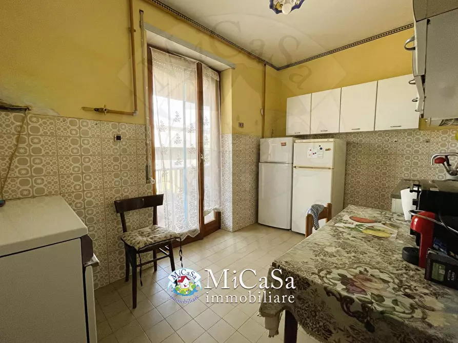 Immagine 13 di Appartamento in vendita  a Pisa