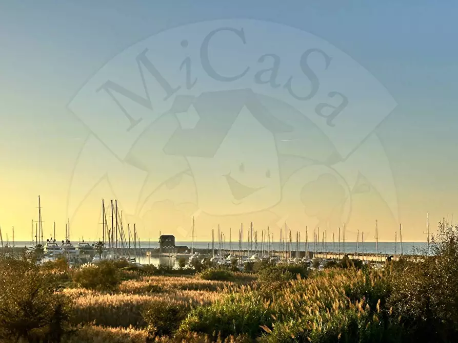 Immagine 9 di Appartamento in vendita  a Pisa