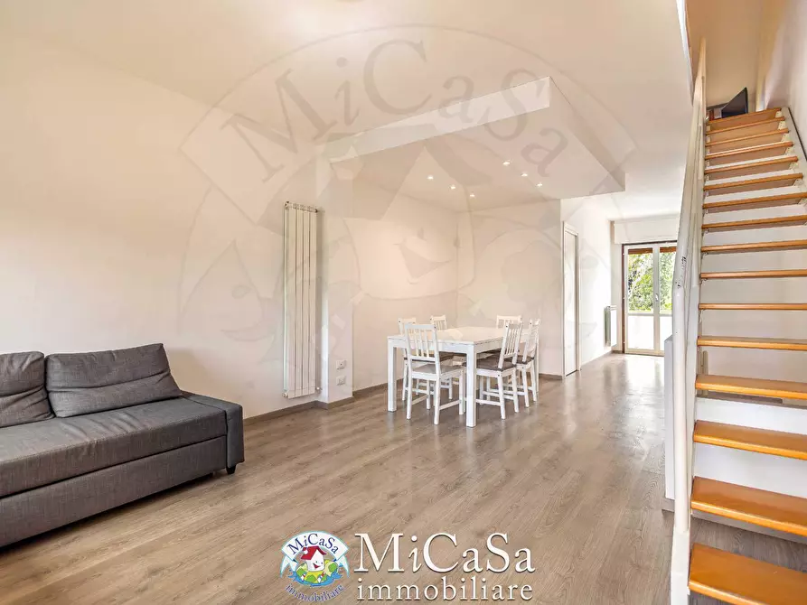 Immagine 3 di Villetta a schiera in vendita  a Pisa