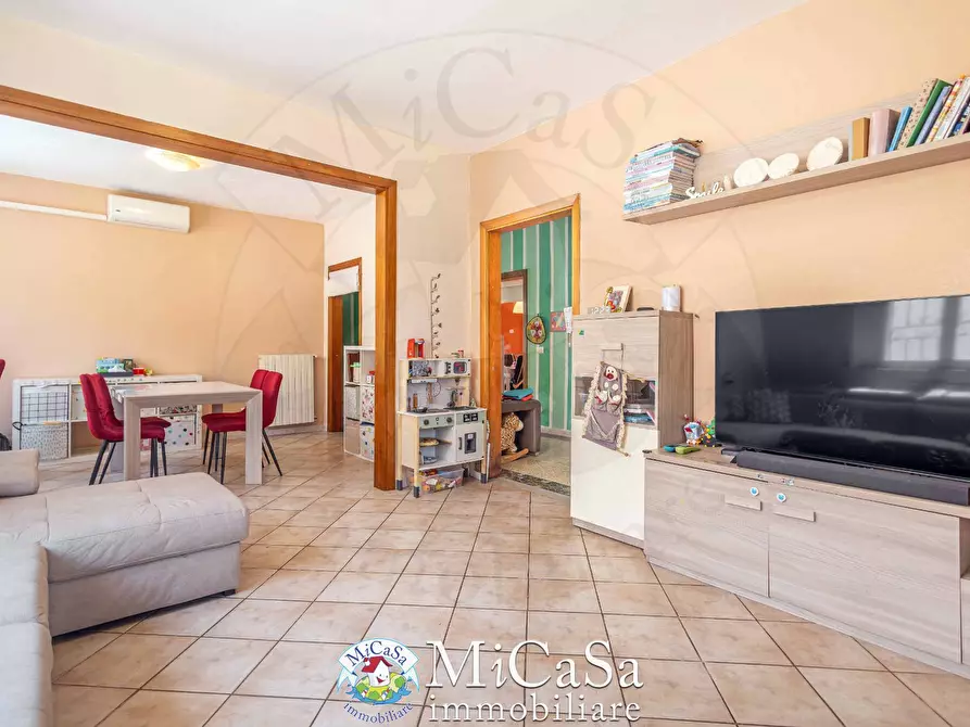 Immagine 4 di Casa bifamiliare in vendita  a Pisa