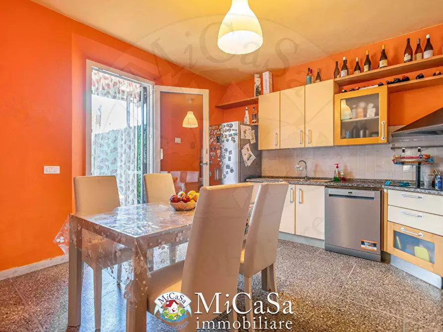 Immagine 5 di Casa bifamiliare in vendita  a Pisa