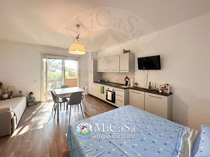 Immagine 11 di Appartamento in vendita  a Pisa