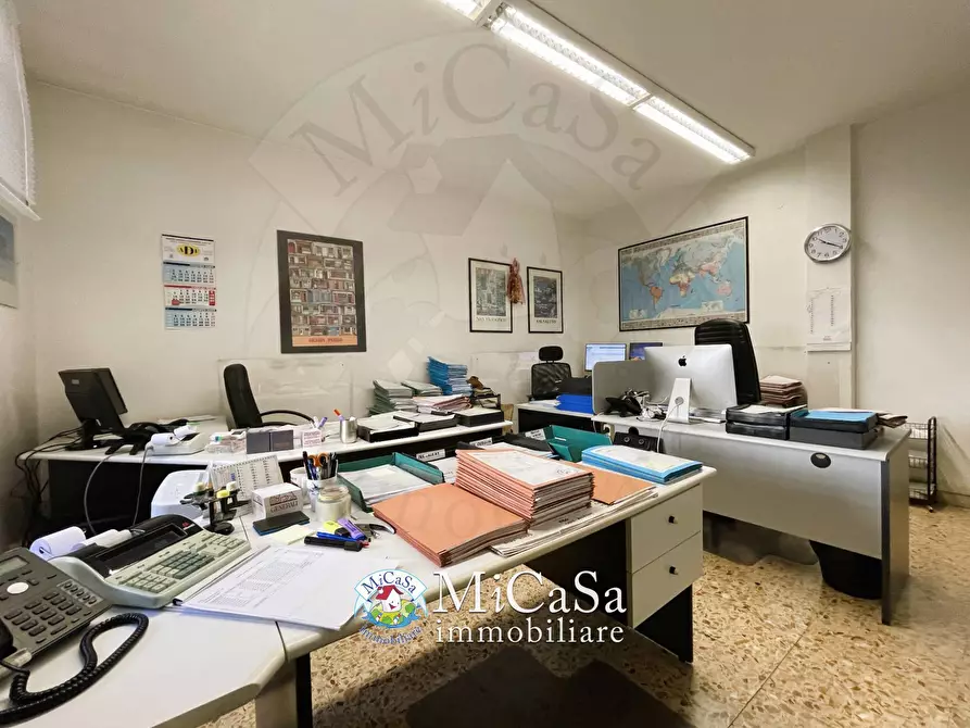 Immagine 10 di Appartamento in vendita  a Pisa