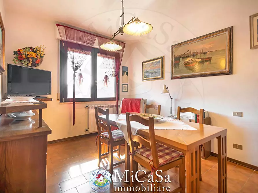 Immagine 12 di Mansarda in vendita  a Pisa