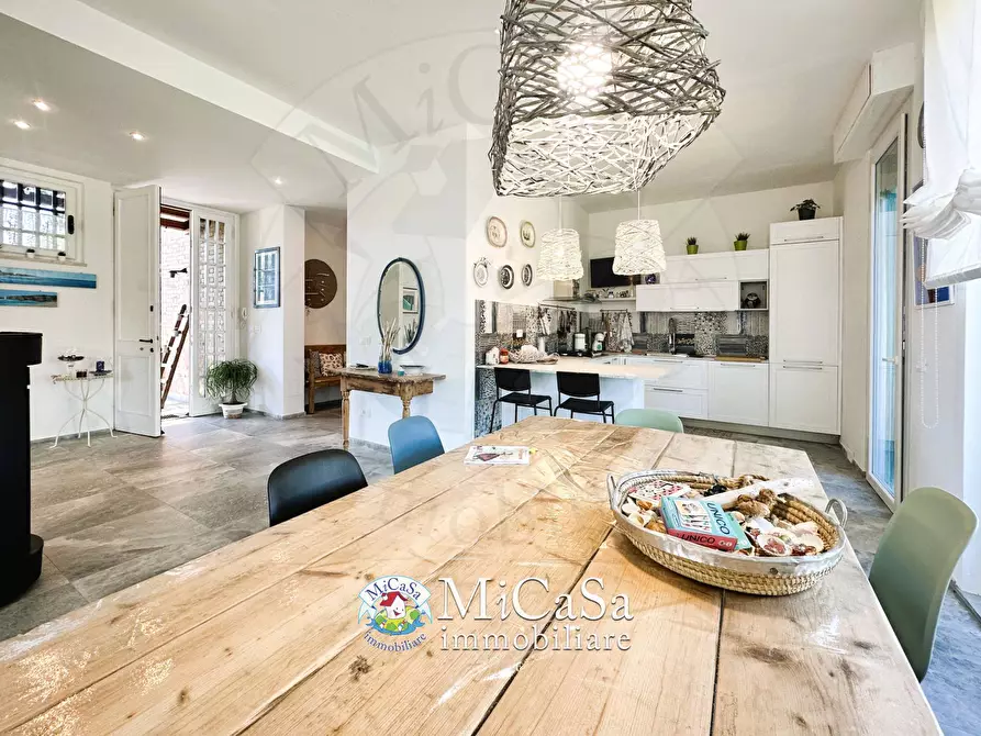 Immagine 9 di Casa bifamiliare in affitto  a Pisa