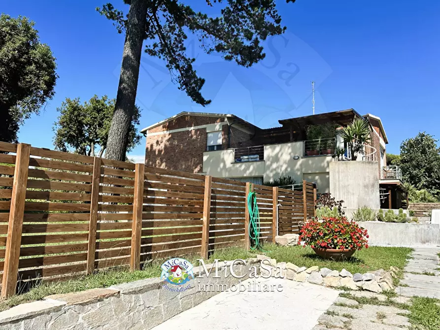 Immagine 30 di Casa bifamiliare in affitto  a Pisa