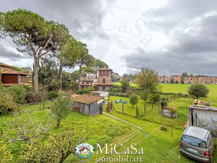 Immagine 22 di Casa bifamiliare in vendita  a Pisa