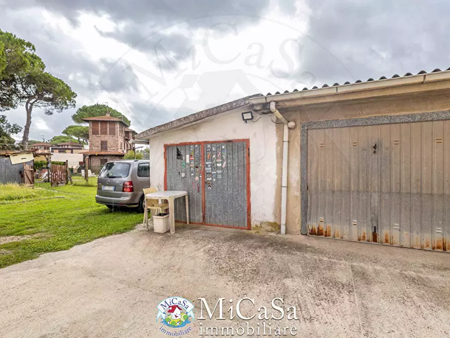 Immagine 23 di Casa bifamiliare in vendita  a Pisa