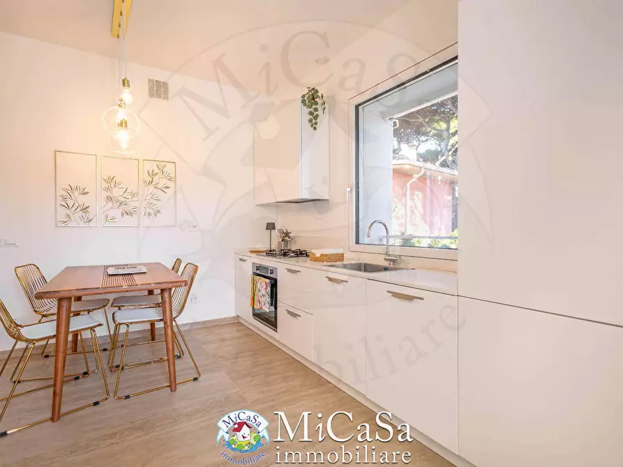 Immagine 6 di Appartamento in affitto  a Pisa