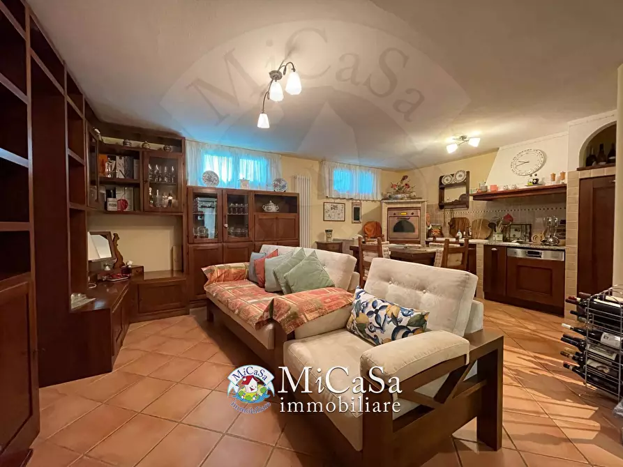 Immagine 35 di Casa semindipendente in vendita  a Calci