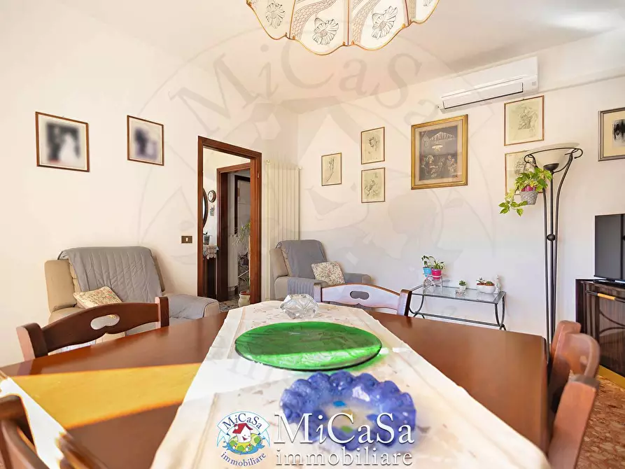 Immagine 12 di Appartamento in vendita  a Pisa