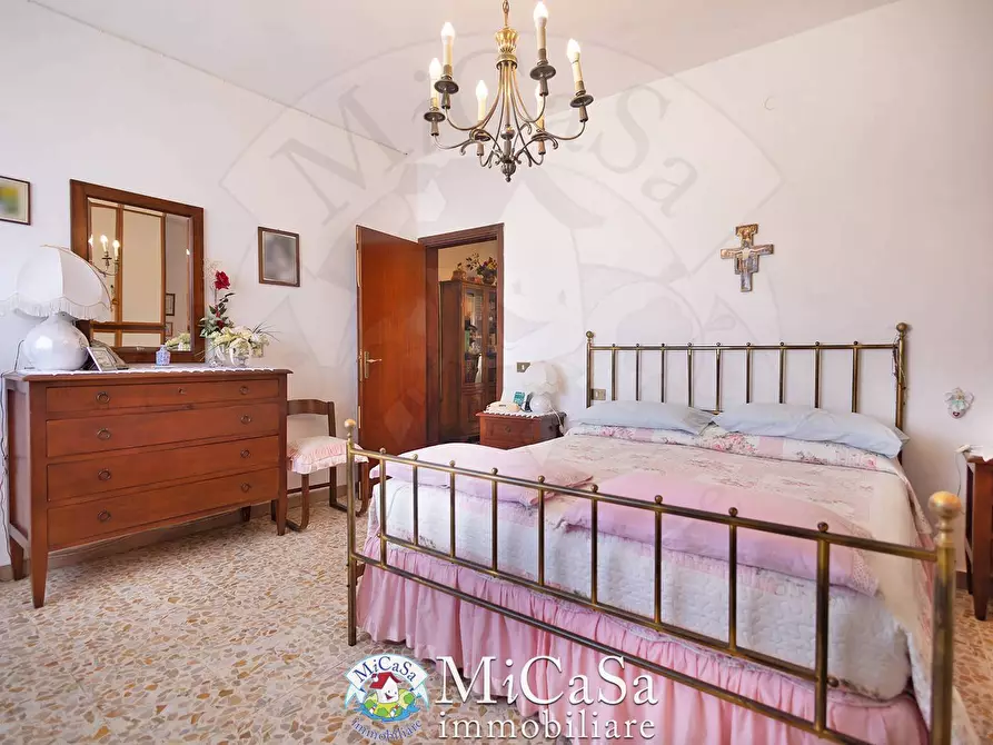 Immagine 18 di Appartamento in vendita  a Pisa