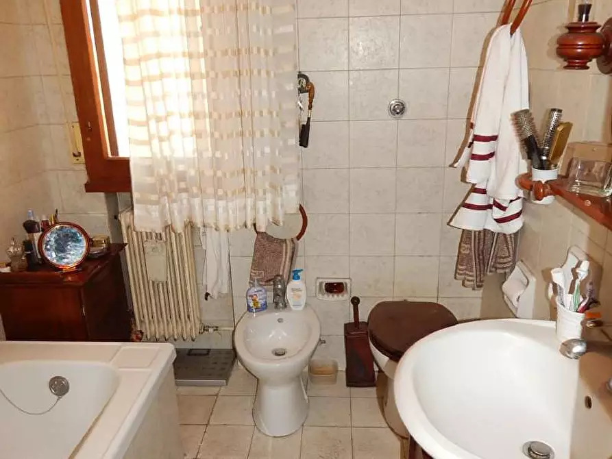 Immagine 13 di Mansarda in vendita  a Pisa