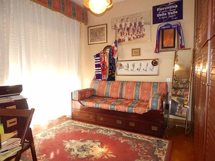 Immagine 12 di Mansarda in vendita  a Pisa