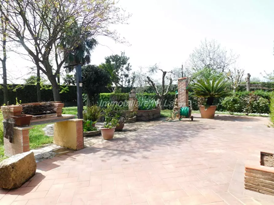 Immagine 9 di Rustico / casale in vendita  a San Giuliano Terme