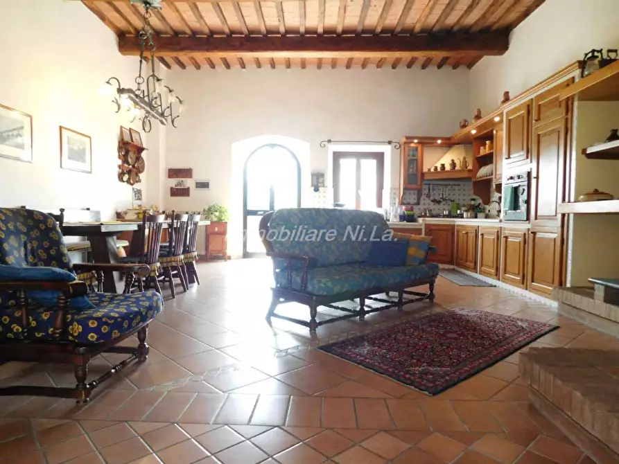 Immagine 15 di Rustico / casale in vendita  a San Giuliano Terme