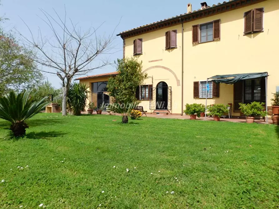 Immagine 3 di Rustico / casale in vendita  a San Giuliano Terme