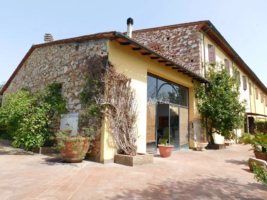 Immagine 5 di Rustico / casale in vendita  a San Giuliano Terme