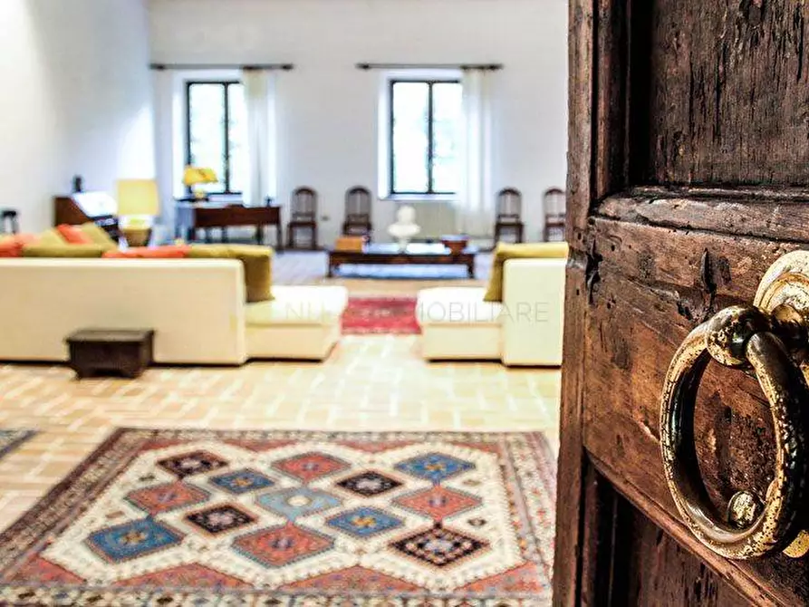 Immagine 17 di Villa in vendita  a San Giuliano Terme