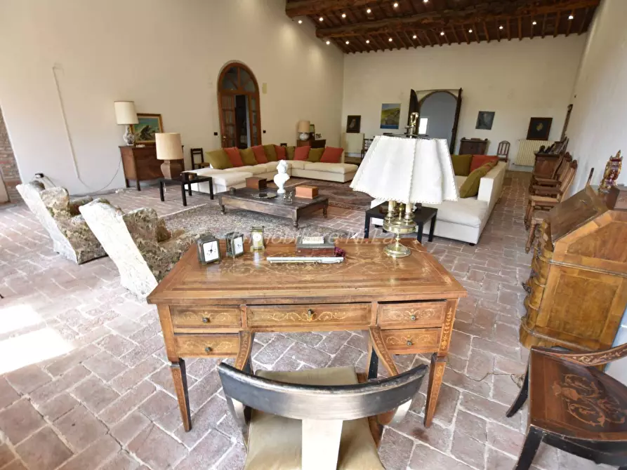 Immagine 13 di Villa in vendita  a San Giuliano Terme