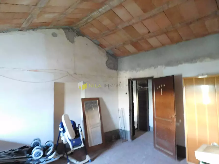 Immagine 19 di Rustico / casale in vendita  a San Giuliano Terme